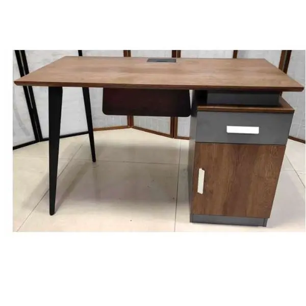 224-14 OAK OFFICE TABLE