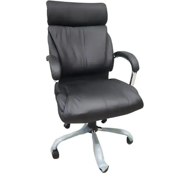 UT-C823LEATHER EXECUTIVE CHAIR